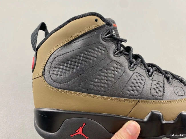 9 Olive Air HV4794-030 Jordan 0727